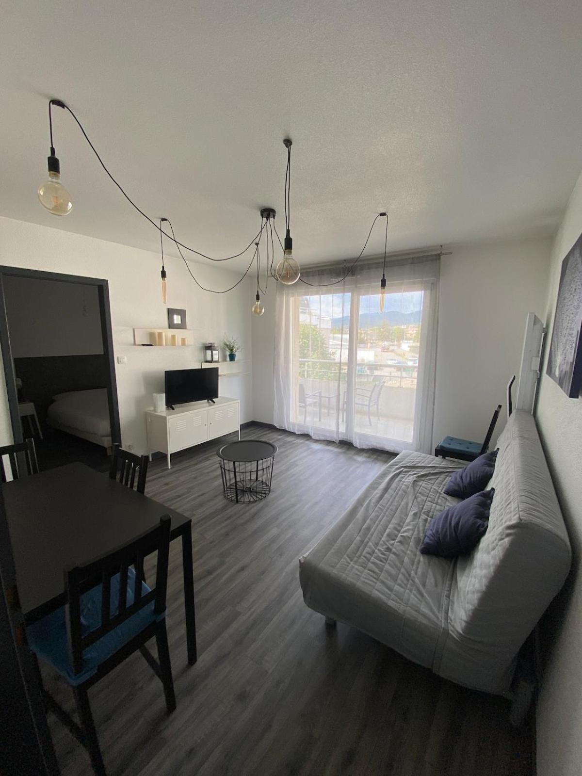 U1 Chaleureux Appartement Avec Balcon A Uffholtz Exterior foto